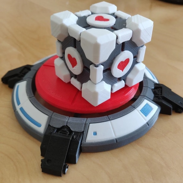 Portal Button and Companion Cube I Portal