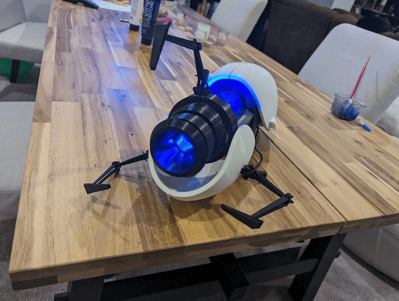 Réplica de la pistola Portal: accesorio de ciencia ficción, juguete coleccionable, regalo para gamers, decoración hecha a mano. imagen 6