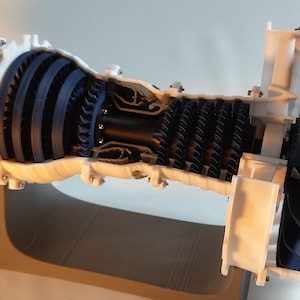 Engine Jet Engine Cutaway Model TurboFan Aviation Educational Display Mechanical Art Decor image 5