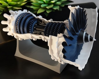 Engine Jet Engine Cutaway Model TurboFan Aviation Educational Display Mechanical Art Decor