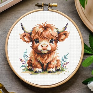 Baby Highland Cow Cross Stitch Pattern, Highland Cow Cross Stitch Pattern, embroidery Instant Download imagem 1