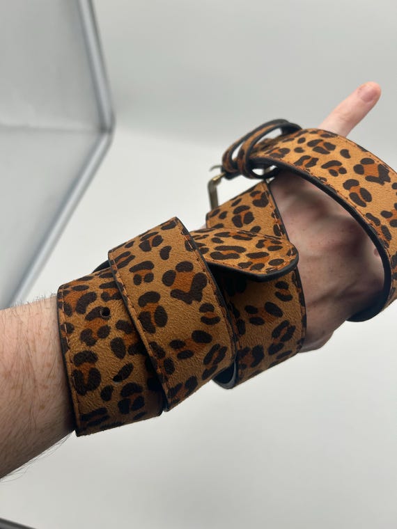 Y2K Cheetah Print Belt - 2000s Aesthetic Streetwear -vintage