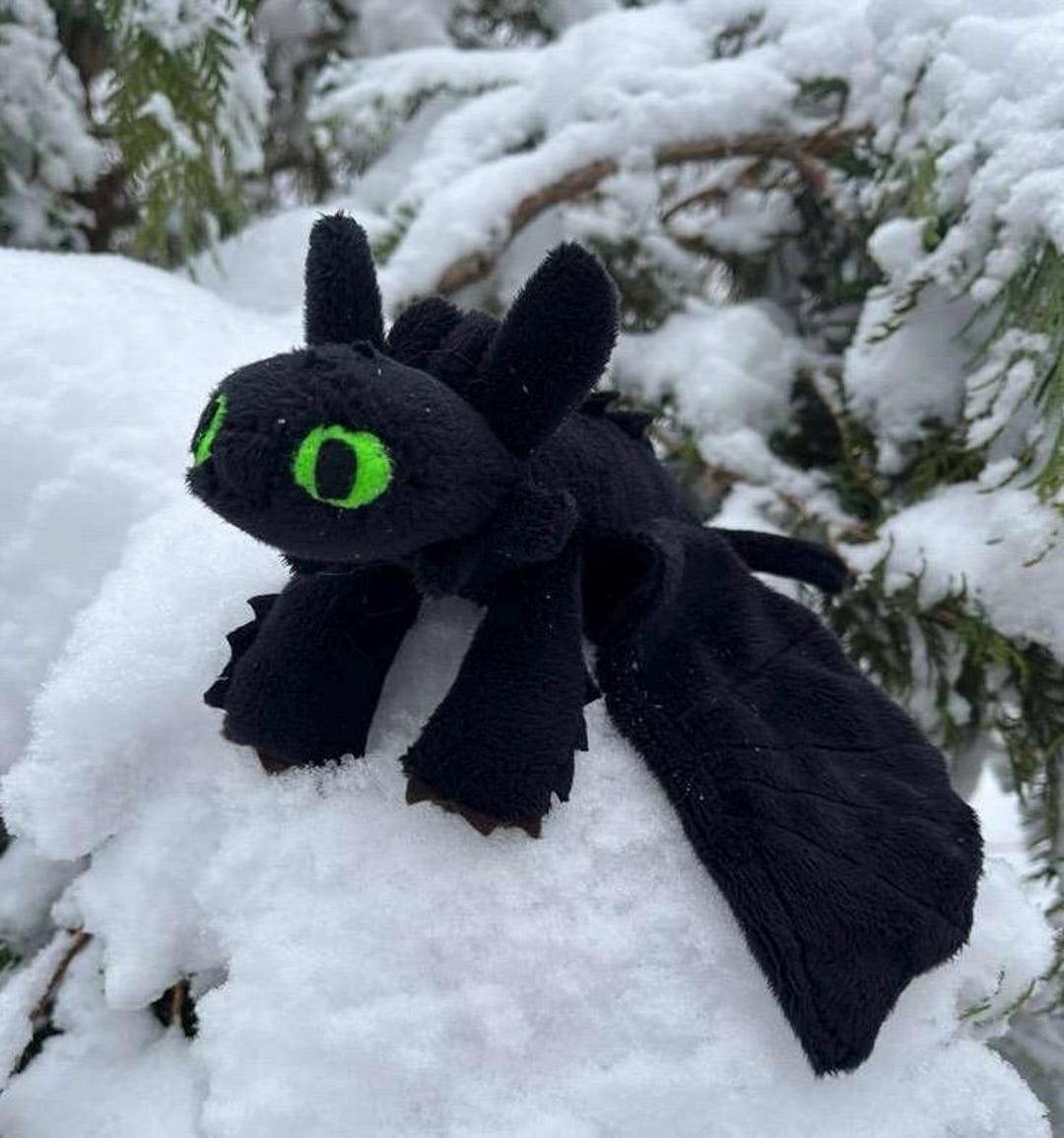 Handmade Toothless Plush Toy: Cuddly Black Night Fury Dragon ...