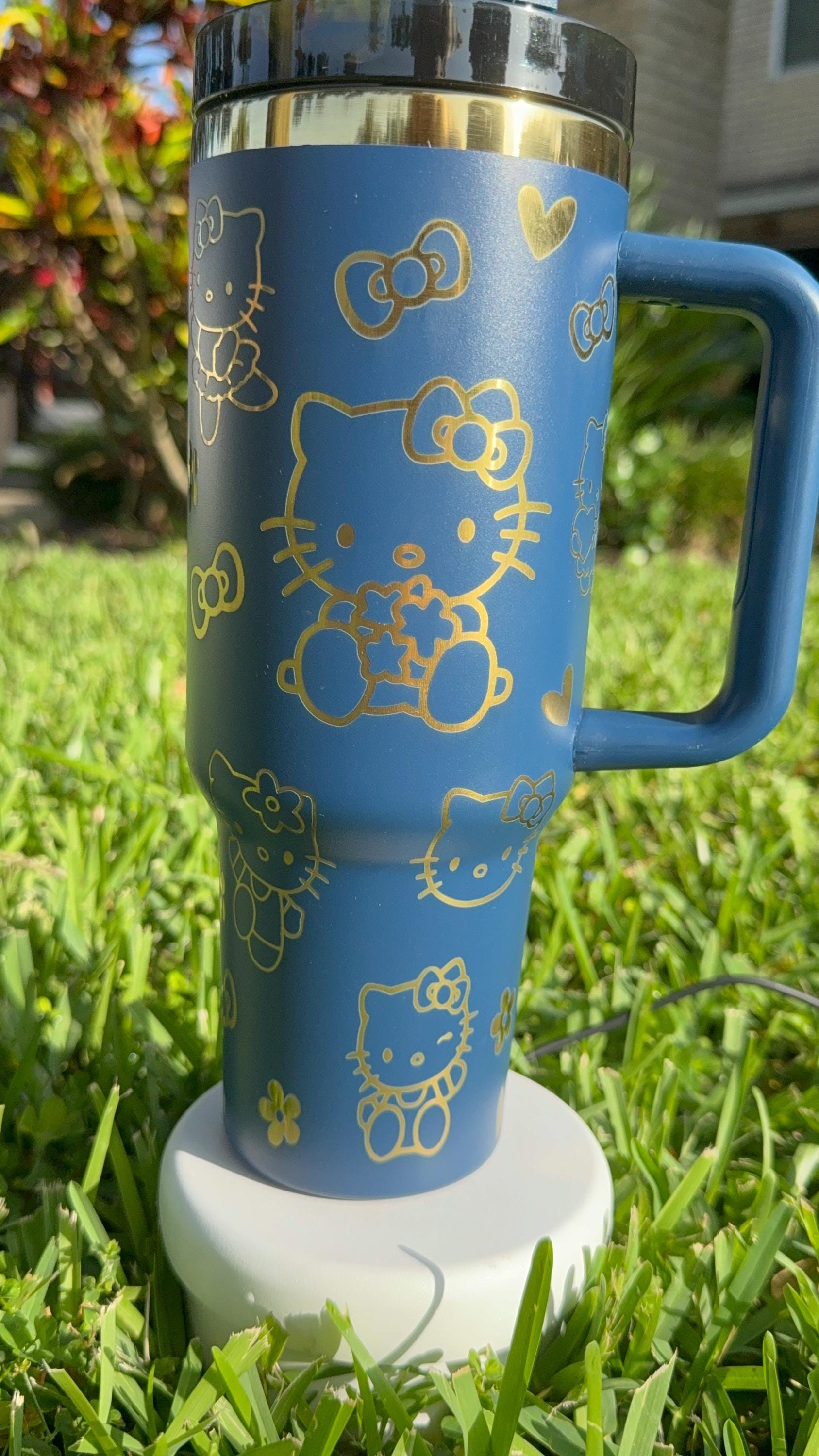 Hello Kitty Laser Engraved Cup *rainbow * Gold* Copper Top* Like