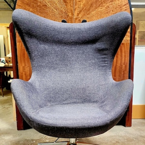 Arne Jacobsen Egg Arm Chair featuring an Adjustable Swivel Seat