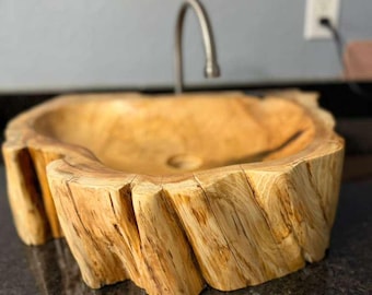 Lavabo de madera maciza con borde natural / Diseño natural único