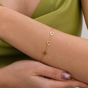 Pulsera inicial personalizada de oro de 14K con símbolos, joyería de iniciales de pulsera de letras, joyería hecha a mano, regalo del día de la madre para la esposa