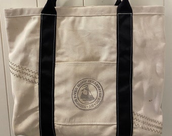 Sloop Clearwater Mains'l Market Tote Bag