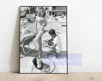Vintage Photo Print – Woman Getting Spray Tan 1950s , Retro Beauty Art, Giclée Fine Art Print