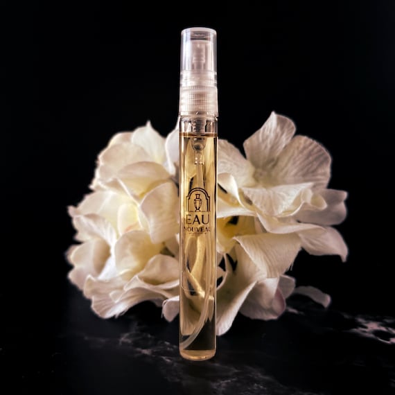Born Dreamer Charli D'Amelio | 2ml, 5ml, or 10ml Curated Perfume Sample