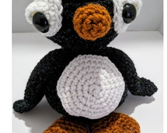 Handmade Crochet Penguin Plush Toy: Collectible Ocean Decor