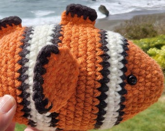 Crochet Clownfish Plush – Handmade Amigurumi Fish Stuffed Animal – Ocean Nursery Decor – Marine Life – Baby Shower Gift – Ocean Lover Gift