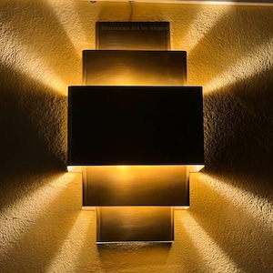 Art Deco Brass Wall Sconce – for warm Handmade Unlacquered Light Fixture – Natural Patina-Moroccan Vintage Style-Moroccan sconce|Wandlamp