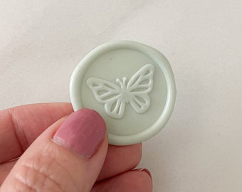 Light Green Butterfly Wax Seal Stickers, Pre Made Wax Seal Adhesives for Baby Shower, Sweet 16 Birthday Invitations, Girly Envelope Seals