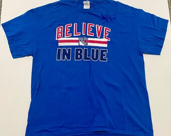 Henrik Lundqvist New York Rangers Signed Authentic XL Shirt Global COA