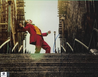 Joaquin Phoenix The Joker Movie Signed Authentic 8x10 Photo Global COA