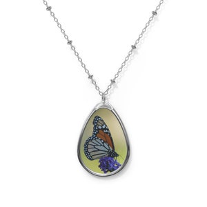 Monarch Butterfly Necklace | Butterfly Photo Necklace | Butterfly Necklace | Nature Necklace | Nature Jewelry | Butterfly Jewelry