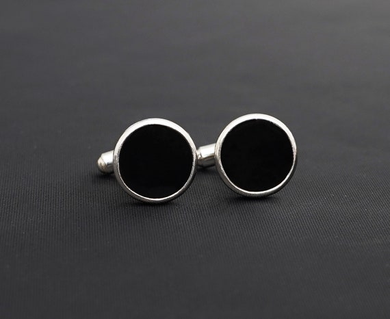 Solid Black colored cufflinks – an essential pair… - image 2