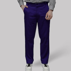 Cotton Chino with Twill Weave and Extra Stretch – Navy
