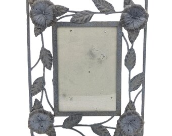 Vintage Metal Picture Frame Flowers and Leaves | Metalworking Handmade Photo Frame Floral 3D | Grey 7x5 Iron Photo Frame by Kohl’s