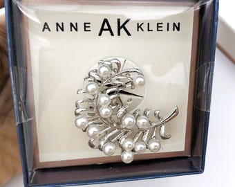 Vintage Anne Klein Leaves Brooch New in Box| Simulated Pearls Silvertone Brooch| Never Used Retro New Brooch Leaf Pin Silvertone All Genders