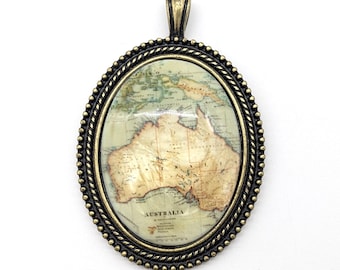 Vintage Map Pendant for Necklace Oceania Australia |Antique Australian Map Pendant Mother of PearlCameo Pendant | Oval Map Pendant Australia