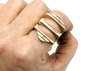 Vintage Unisex Statement Ring | 1970s Gold Tone Geometric Openwork Design Large Ring | Mid-Century Modern Industrial Unique Ring Size 8