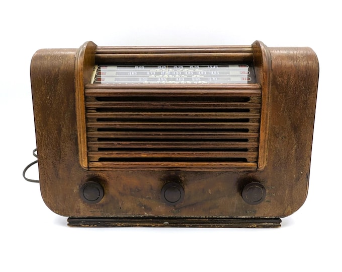 Featured listing image: Antique RCA Victor Radio Original RCA Model A23 Radio Home Decor Old Tube Radio Very Rare Radio Decoration RCA Victor Radio from 1941
