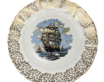 1940s Adderley England Porcelain Clipper Ship Plate | Vintage Bone China Display Collectible | Gold Filigree Sailboat Decor 26 cm | Maritime
