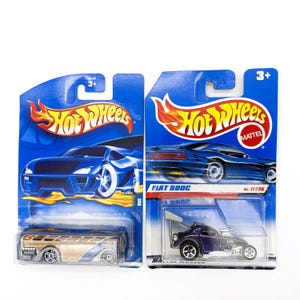 Vintage Hot Wheels Cars Jahr 1999 2001 Neu in Karte Versiegelt | Hot Wheels Diecast Auto Miniaturen Surfen Schulbus fiat 500C neu