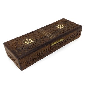 Hand-Carved Sheesham Wood Jewelry Box: Vintage Indian Inlay Keepsake