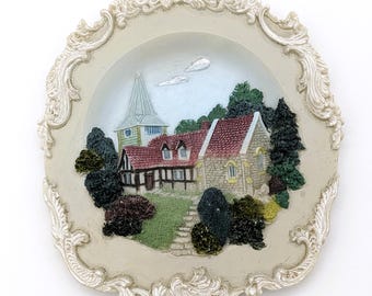 Vintage 3D Small Decorative Plaque Countryside House | Retro Home Decor Plate Delicate Pastoral House | Bucolic Table Top Plaque Plate
