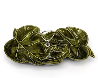 Vintage USA Pottery Divided Leaf Accent Dish With Handle | Mid Century MCM Nut Candy Tray Made In USA | Green Leaf Trinket & Relish Display