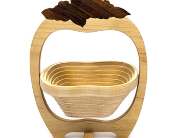 80s Collapsible Floral Apple Fruit Basket by H. Gereis | Spiral-Carved Solid Wood Bowl for Fruit Bread or Nuts | Grandmas Wooden Fruit Bowl