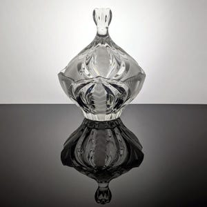 Vintage Mid Century Imperlux Lead Crystal Bomboniere Candy Dish | Lidded Bowl Art Glass Home Decor | Heavy Cut Floral Pattern Centerpiece