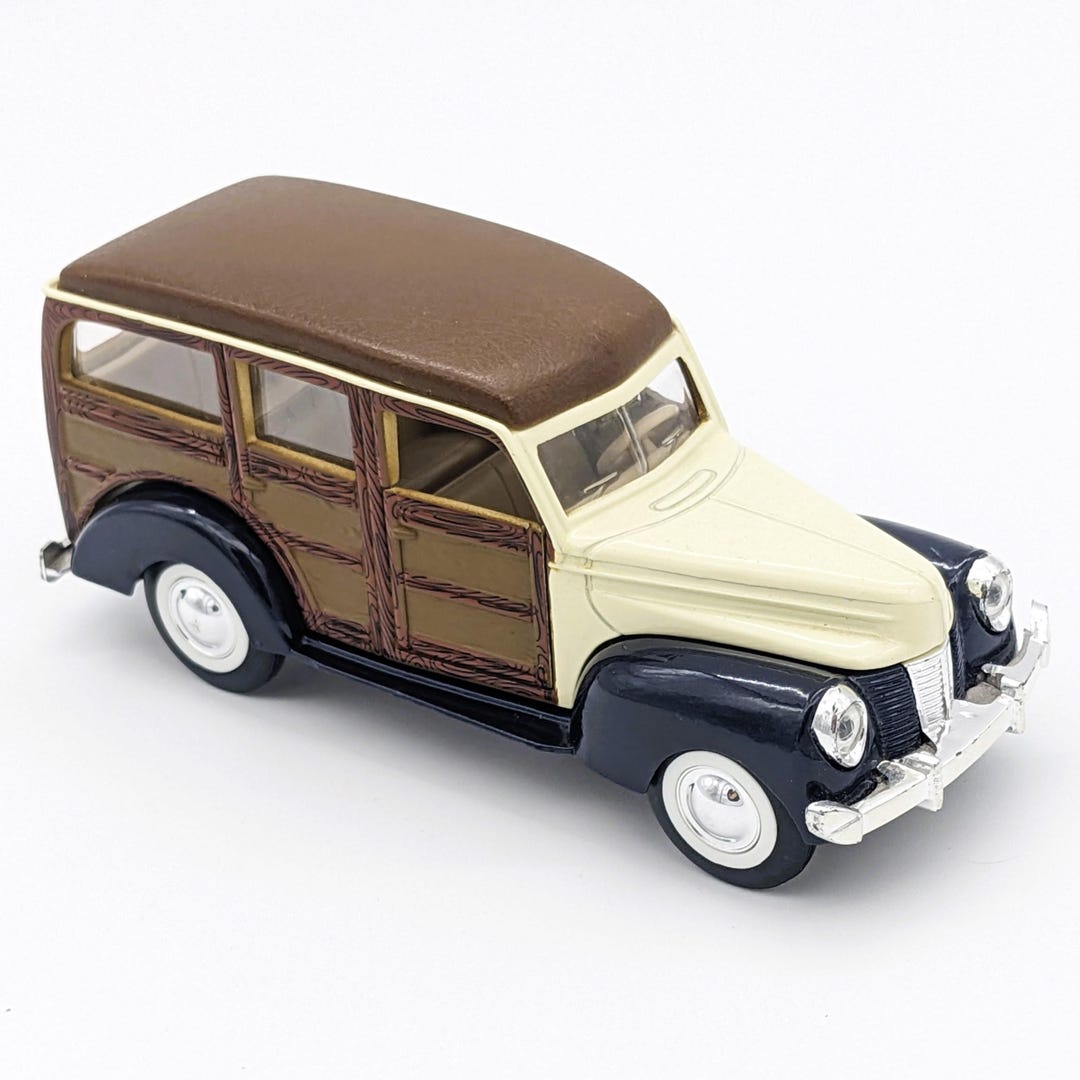 PMA/Fordフォード Deluxeデラックス Woodyウッディ 1/43 PMA/Fordフォード Deluxeデラックス Woodyウッディ 1/43