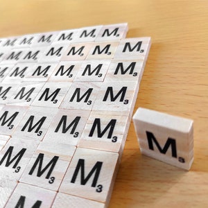Azulejos de scrabble de madera letra m para manualidades y álbumes de recortes