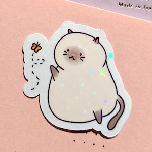 Autocollant drôle mignon de chat | chat jouant avec un papillon | Sticker mat brillant holographique | cadeau pour amoureux des chats, enfants, enfants