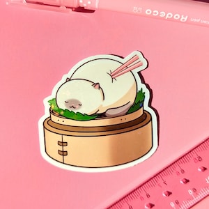 Autocollant drôle mignon de chat | Bao de dimsum de cuisine asiatique | Sticker holographique pour bouteille d'eau pour ordinateur portable en vinyle brillant | Cadeau pour amoureux des chats