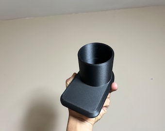Poker table cup holder