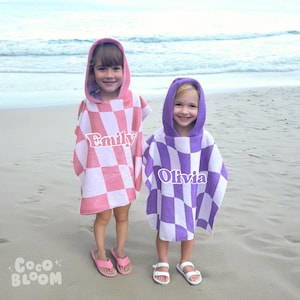 Aangepaste naam strandlaken poncho voor kinderen, gepersonaliseerde strandhanddoek met capuchon, aangepaste babybadjashanddoek, babyshowercadeau jongens meisjes verjaardagscadeau