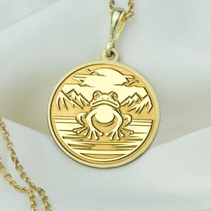 14K Solid Gold Frosch Halskette, personalisierte Frosch Anhänger, Solid Gold Frosch Disc Halskette, Tier Schmuck, Geschenk für Bruder, Frau Geschenk