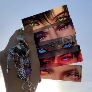 Deepspace Eyes Keychain - Love & Deepspace