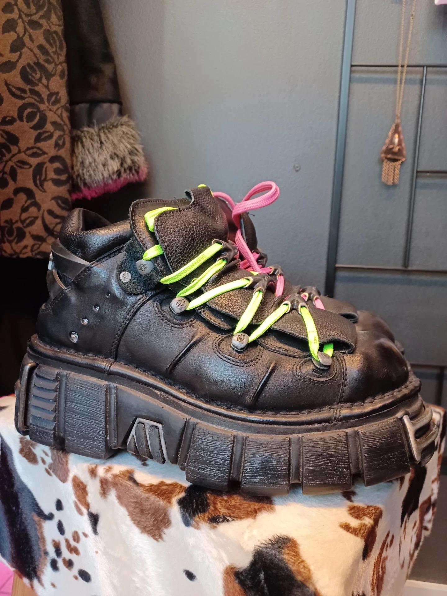 Vintage New Rock Shoes - Etsy