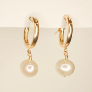 Pearly Girly Hoops