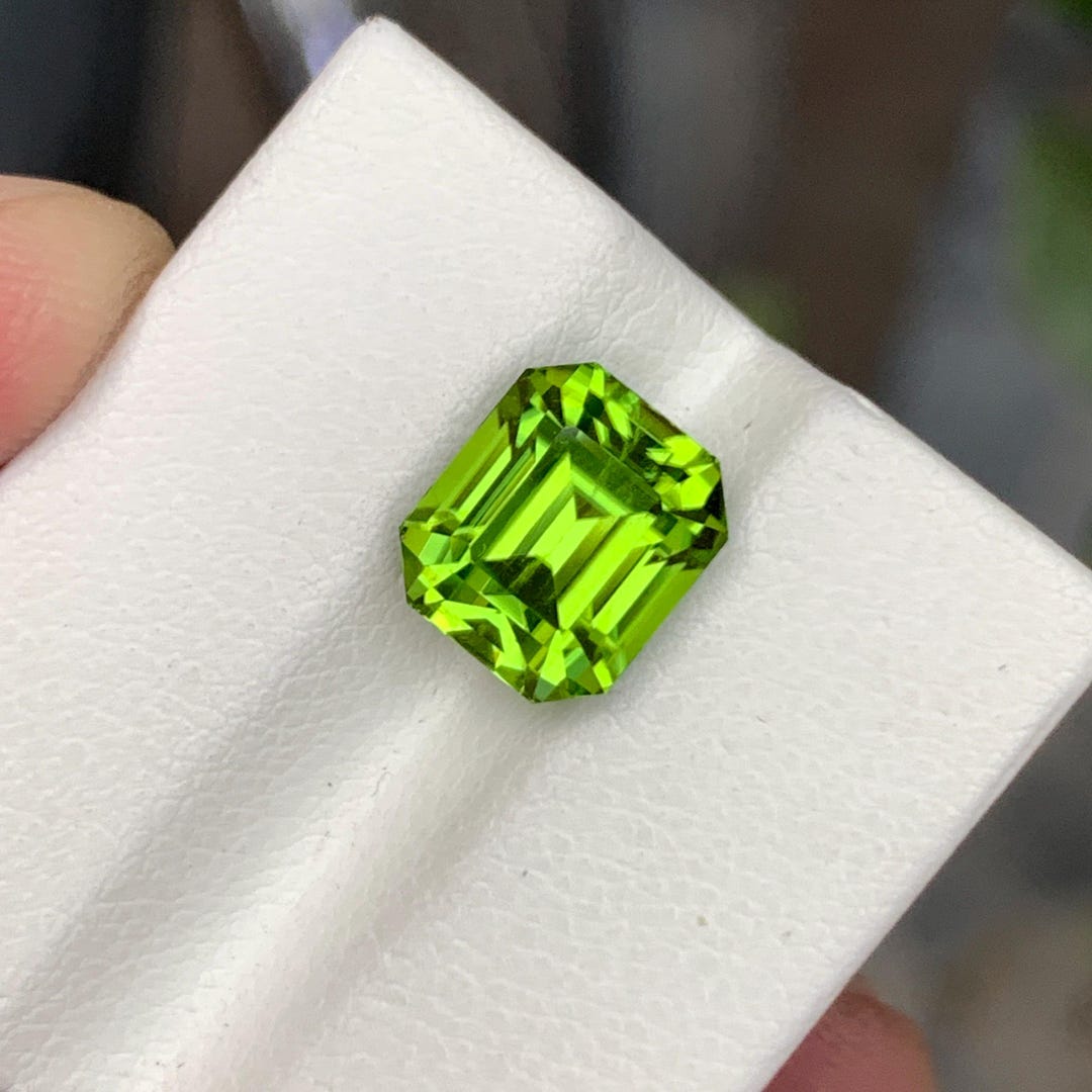 Peridot Texture Peridot Natural Stone - Etsy