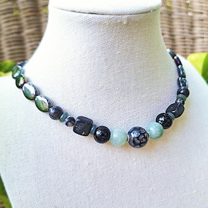 Gargantilla de ágata con telaraña: jade verde, collar grunge Whimsigoth