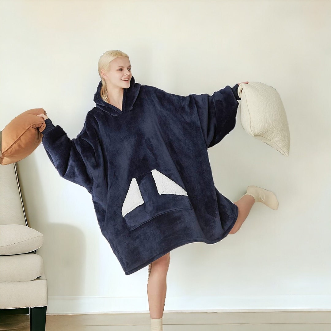 Wearable Hooded Fleece TV Blanket With Sleeves Thicken Warm Sweatshirt