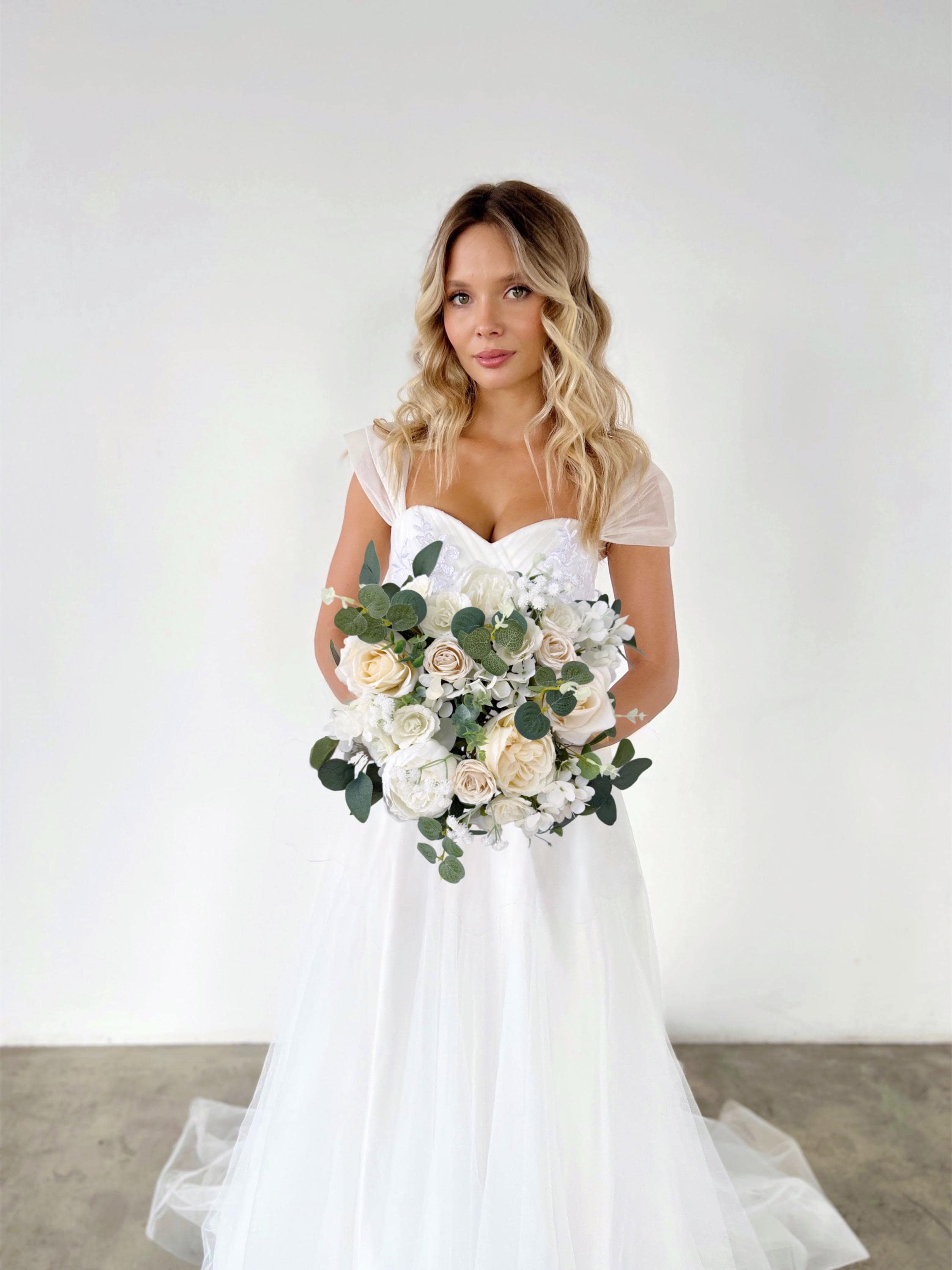 Wedding Bouquet, Champagne Bridal Bouquet, Boho Wedding Bouquet, Ivory  Bridal Bouquet - Etsy, image size:2250x3000