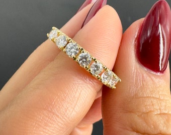 Wunderschöner MADE IN ITALY-Ring aus 18 Karat Gelbgold und 7 hochwertigen, 100 % natürlichen weißen Diamanten von 1,10 ct.